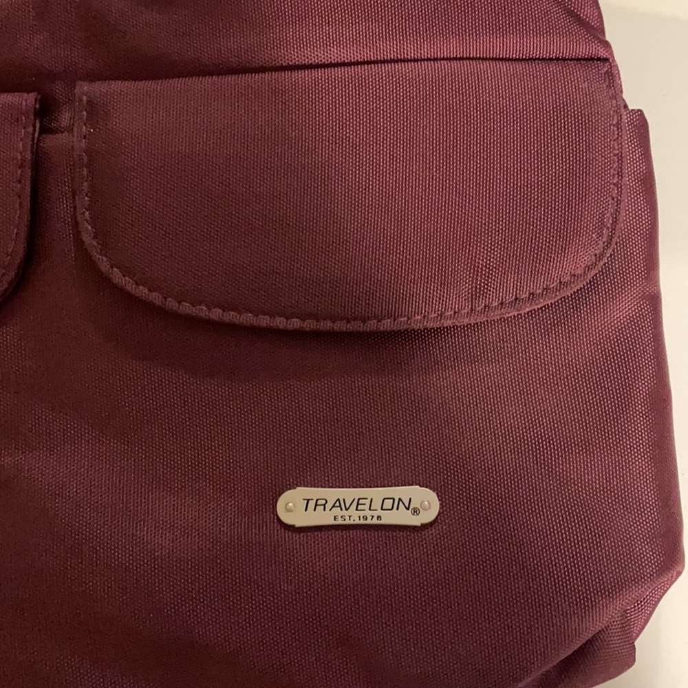 Travelon cross body bag